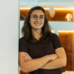 Dueña de agencia